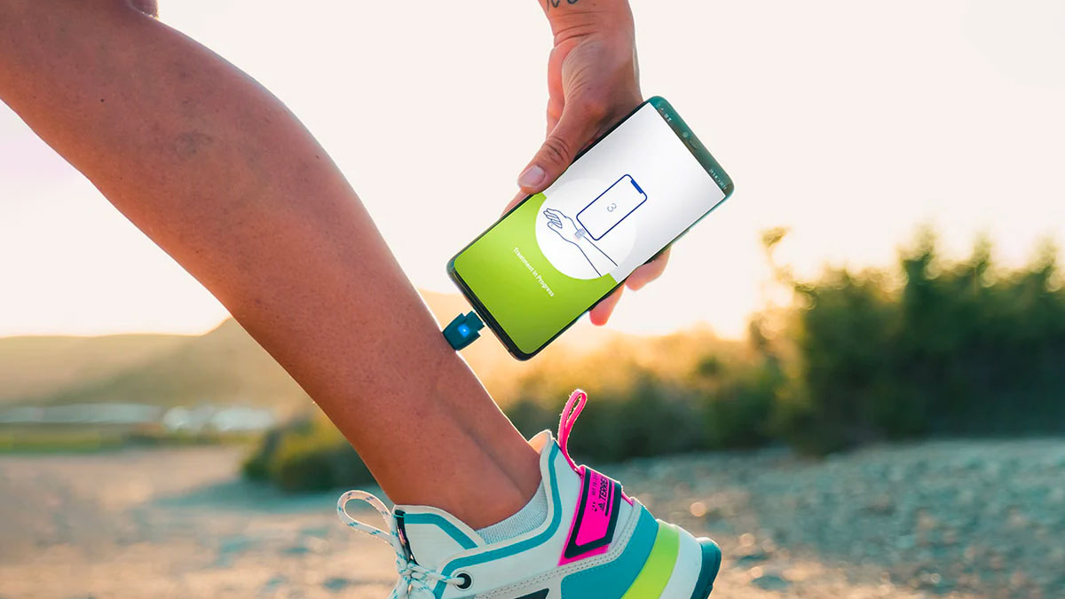 heat it Smartphone-Powered Bug Bite Healer heat it Smartphone-Powered Bug Bite Healer