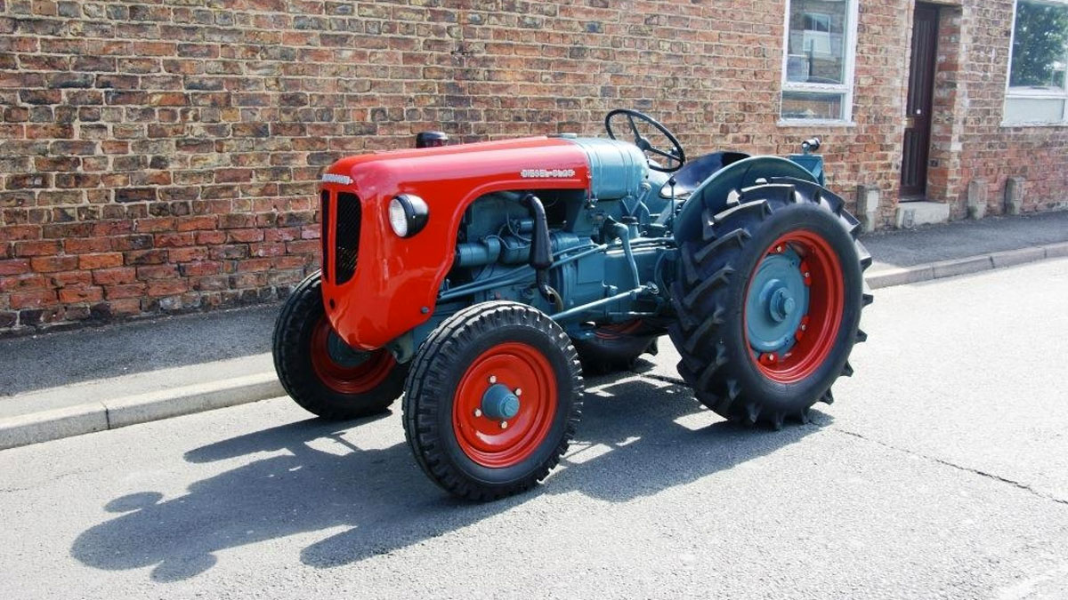 1955 Lamborghini DL25 Tractor 1955 Lamborghini DL25 Tractor