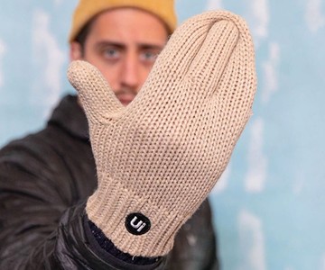 Flippin' Mittens