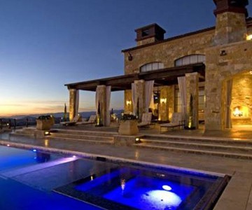 340 N Kanan Dume Rd Malibu, CA