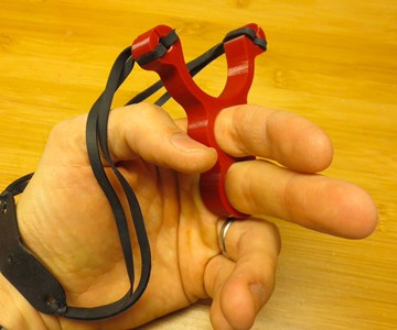 Knuckle Slingshot