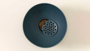 Popcorn Bowl with Kernel Sifter Popcorn Bowl with Kernel Sifter