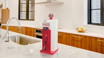 Retro Coca-Cola Vending Machine Paper Towel Holder Retro Coca-Cola Vending Machine Paper Towel Holder