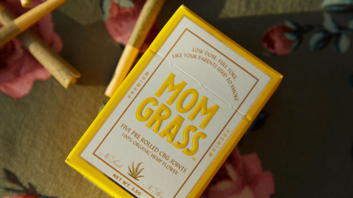 Mom Grass Mom Grass