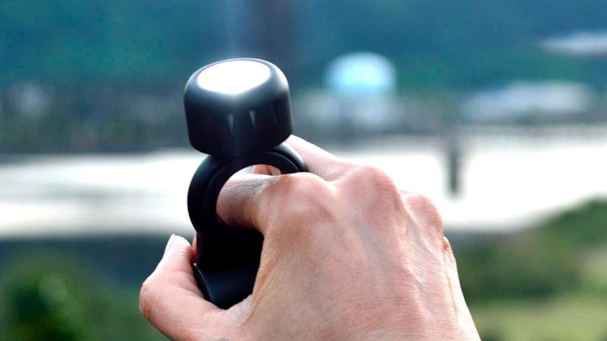 Torch Ring Wearable LED Flashlight Torch Ring Wearable LED Flashlight