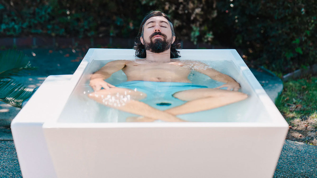 The Plunge Plumbing-Free Cold Therapy Tub
