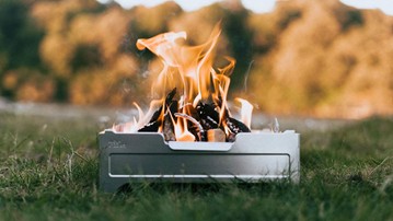 Wolf & Grizzly Fire Safe - Portable, Foldable Fire Pit Wolf & Grizzly Fire Safe - Portable, Foldable Fire Pit