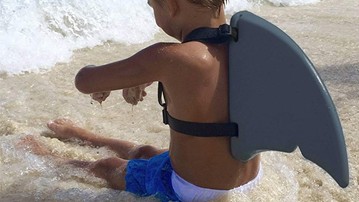 Shark Swimming Fin Shark Swimming Fin