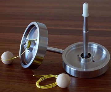 The WOZZ Spinning Top The WOZZ Spinning Top