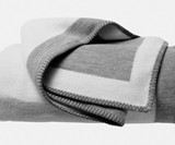 Yaasa Infinity Blanket with Celliant Tech