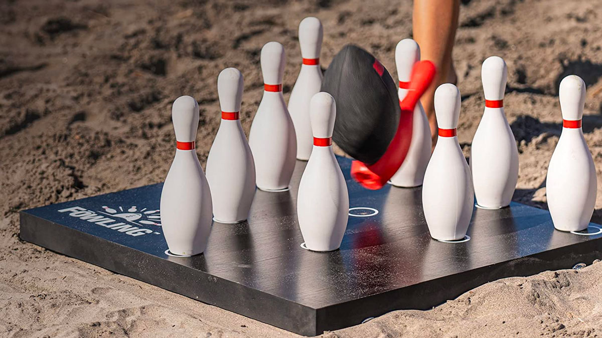 Fowling - Portable Football Bowling Game Fowling - Portable Football Bowling Game