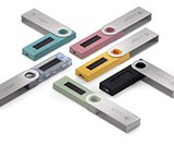 Ledger Nano S - Crypto Asset Hardware Wallet