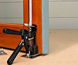 Hand-Powered Lifting Jack