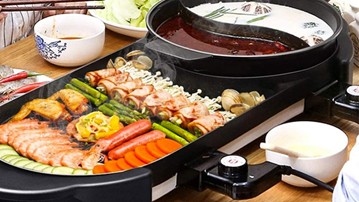2-in-1 Indoor Electric BBQ Grill & Hot Pot