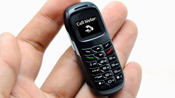 Mini Cell Phone & Bluetooth Headset Mini Cell Phone & Bluetooth Headset