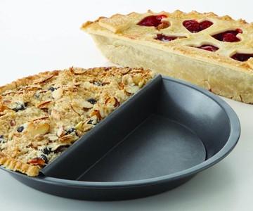 Split Decision Pie Pan