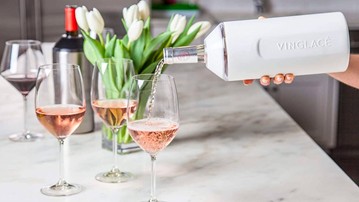 Vinglace Wine Bottle Chiller & Wine Glass Gift Set Vinglace Wine Bottle Chiller & Wine Glass Gift Set