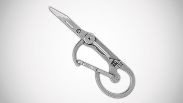 Titanium Carabiner Keychain with Folding Utility Knife Titanium Carabiner Keychain with Folding Utility Knife