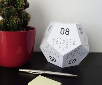 Dicecal RPG Dice Desk Calendar Dicecal RPG Dice Desk Calendar