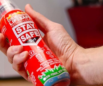 StaySafe 5-in-1 Fire Extinguisher StaySafe 5-in-1 Fire Extinguisher