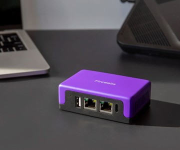 Firewalla Purple Gigabit Firewall & Router with WiFi