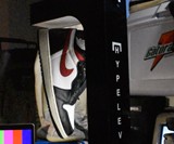 Hypelev Sneaker Levitation Display Stand