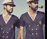 Ascot T-Shirt