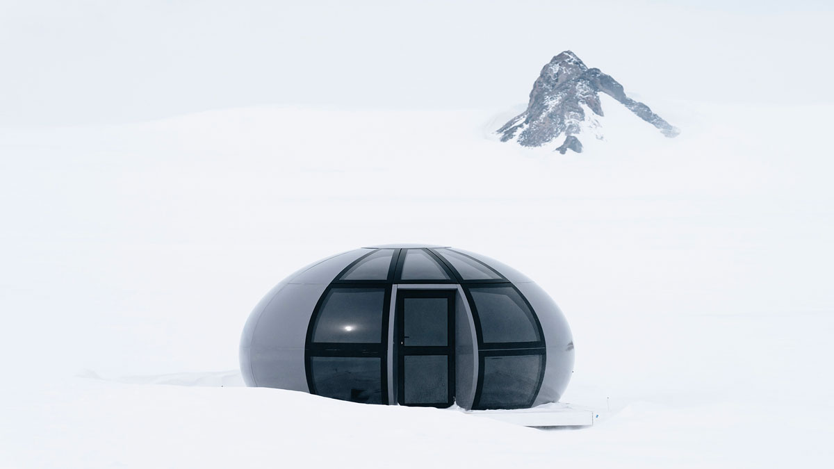 White Desert Sky Pods at Echo Camp in Antarctica White Desert Sky Pods at Echo Camp in Antarctica