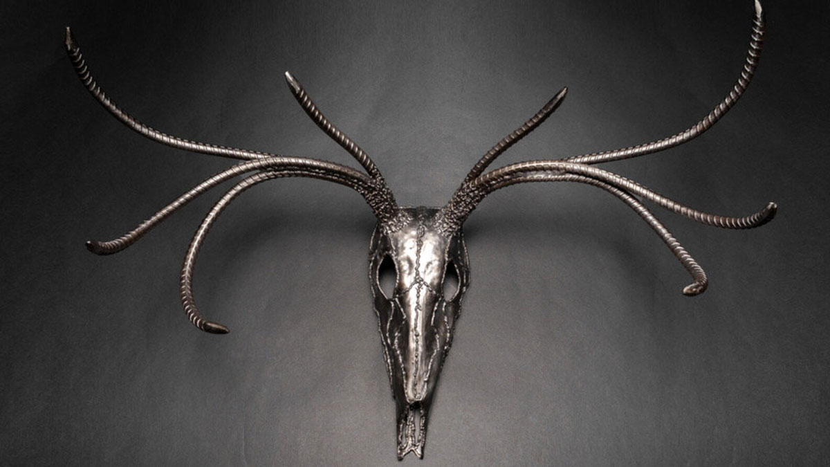 MetalRelic Welded Steel Art Sculptures & Immortal Roses MetalRelic Welded Steel Art Sculptures & Immortal Roses