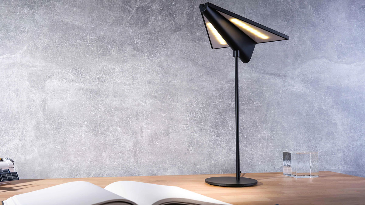 Paper Airplane Desk Lamp Paper Airplane Desk Lamp
