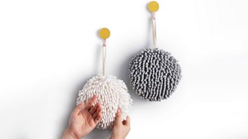 Fuzzy Ball Instant-Dry Hand Towels Fuzzy Ball Instant-Dry Hand Towels