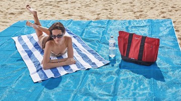 Sand-Free Beach Mat
