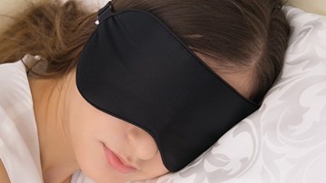 Alaska Bear Natural Silk Sleep Mask Alaska Bear Natural Silk Sleep Mask