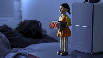 Squid Game Doll Shooting Alarm Clock Squid Game Doll Shooting Alarm Clock
