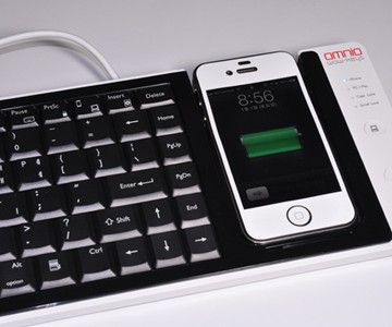 Dual iPhone-PC Keyboard Dual iPhone-PC Keyboard
