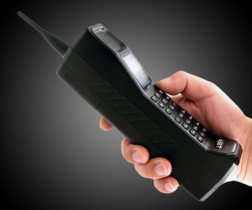 Retro Thick Brick Cell Phone Retro Thick Brick Cell Phone