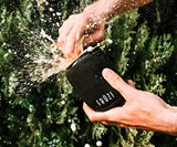 Fruzi Freezable Insulated 6-Pack Holder