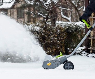 Earthwise Cordless Electric Snow Shovel Earthwise Cordless Electric Snow Shovel