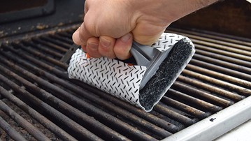 Q-Swiper BBQ Grill Cleaner Q-Swiper BBQ Grill Cleaner