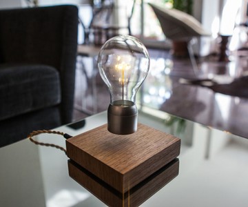 FLYTE Levitating Light