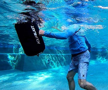 AquaBLAST Underwater Punching Bag AquaBLAST Underwater Punching Bag