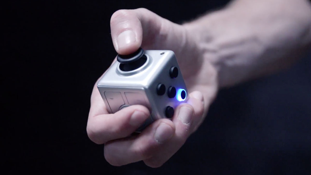 Masta Box Fidget Cube & Wireless Controller Masta Box Fidget Cube & Wireless Controller