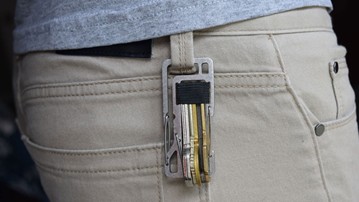 Key Titan KT7 Carabiner Keychain Key Titan KT7 Carabiner Keychain