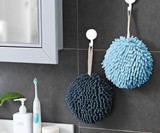 Fuzzy Ball Instant-Dry Hand Towels