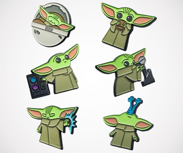 Limited Edition The Mandalorian The Child 6-Pin Set
