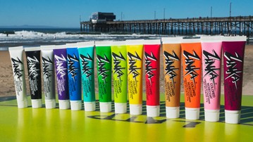 Zinka Neon Sunscreen Zinka Neon Sunscreen