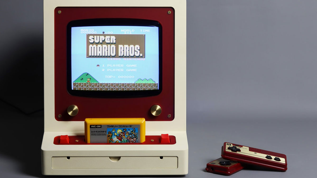 Love Hulton FC - PVM Gaming System Love Hulton FC - PVM Gaming System
