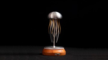 Mechanical Metal Jellyfish Kinetic Sculpture Mechanical Metal Jellyfish Kinetic Sculpture