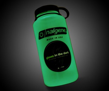Nalgene Tritan Glow in the Dark Water Bottle Nalgene Tritan Glow in the Dark Water Bottle