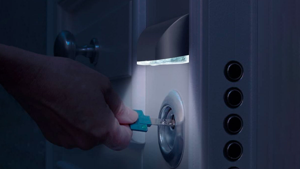 Motion Activated Keyhole Light Motion Activated Keyhole Light